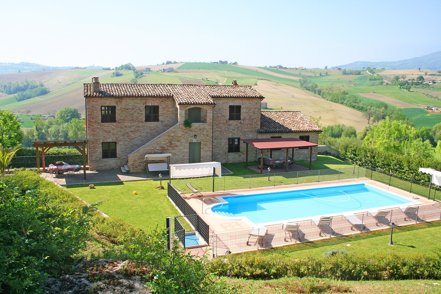 sfeervol kleinschalig agriturismo ideaal voor 2 gezinnen