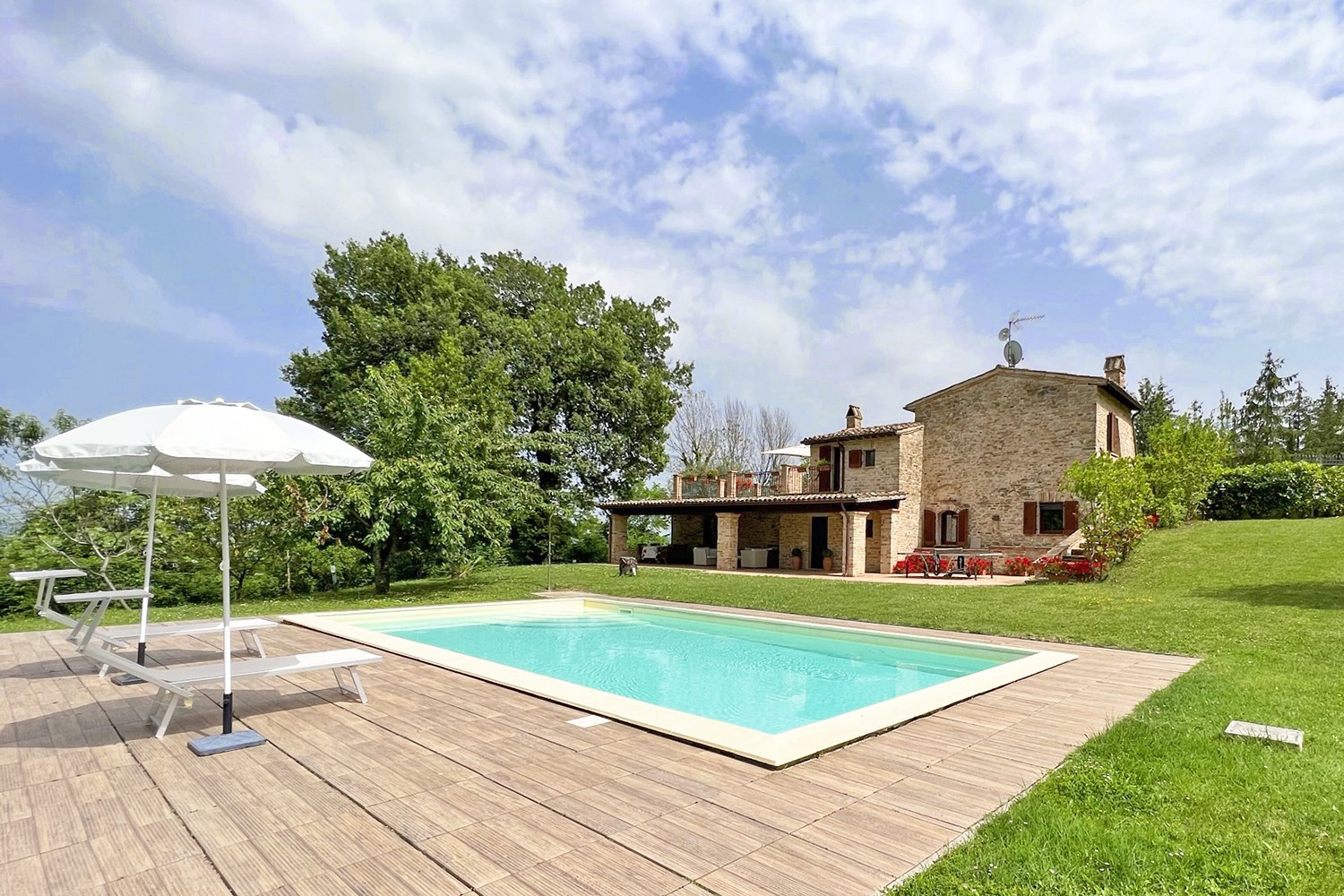 Luxus-Ferienhaus mit privatem Pool
