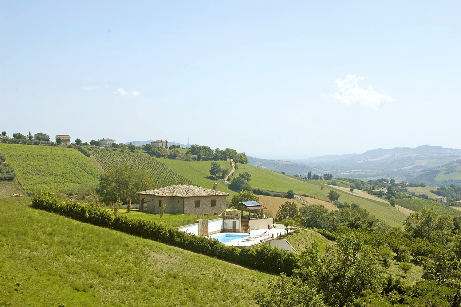 Luxury holiday villa with pool and hydromassage